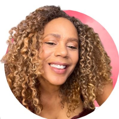 Rachel True
