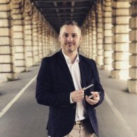 Magicien close up paris Mentaliste ile de france