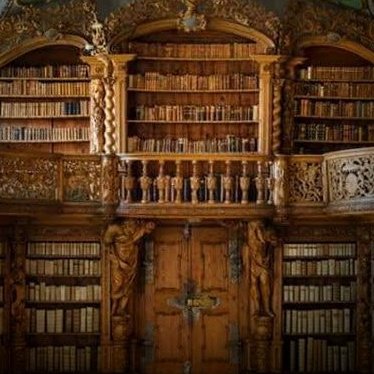 Literary Report #WritingCommunity