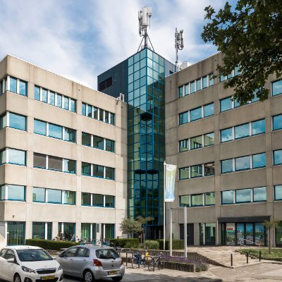 ZiPPERZ Business Center