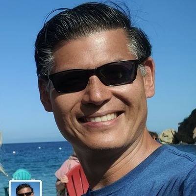 Join Y. Luh, MD (he/him/dude/他)