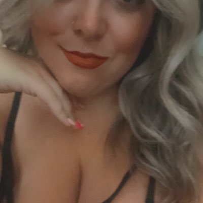 DollyP 38G 🍈🍈 •