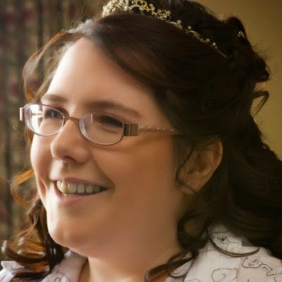 Dr Annie Ostapenko-Denton