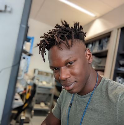 Foncé de Souche 🧑🏿‍💻🧨