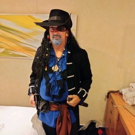 Michael/ Antifa SGT🏳️‍🌈🇺🇸🌈⚛️🟨