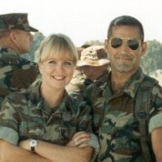 tree hugging sister 🎃