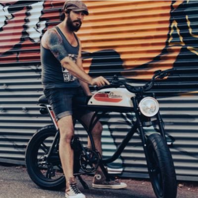 👽Brypolar👽⬆️⬇️