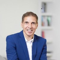 Matthew Dixon - Veteran Financial Trader