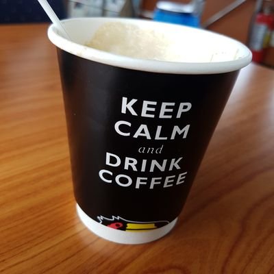 Frieda #☕🎧📺📚📱