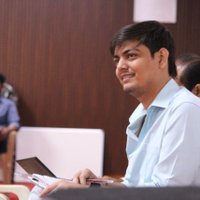 प्रतीक खरे/Pratik khare 😷