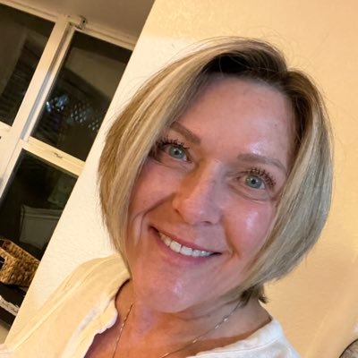 Mary 🙏🏻🇺🇸❤️🇺🇸💙