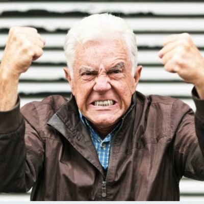 BesniUpokojenec®️