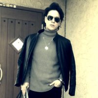 英助@歌やグッズ開封...YouTubeやってます