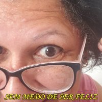 Beth de Brasília Democrata, esquerdista 🚩