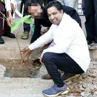 Dr. Mahesh ThuppeKallu