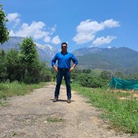 Yatendra Nath Jha (Modi Ka Parivar)