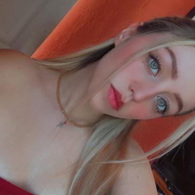 𝐒𝐨𝐟𝐢 🌸