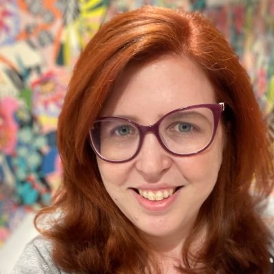 mikhaelamakes (she/her)