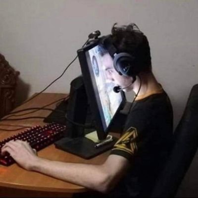 Ruͥndͣrͫed.🗕 🗗 🗙