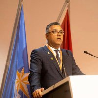 Dr. Abdulla Al Mandous