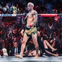 Charles Oliveira Stan