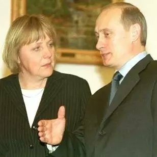 Blutkanzlerin AngelaMerkel