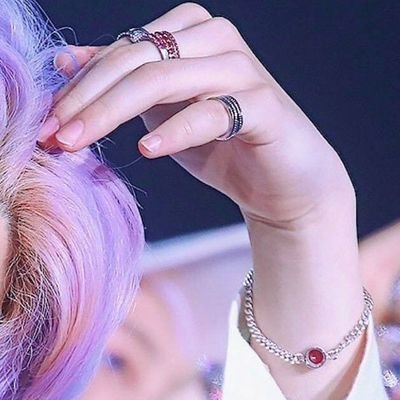 Zoufishan⁷ 🦇🃏