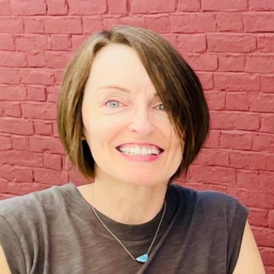 Laura Sweet 🌊🏳️‍🌈🦬🐾⚽️