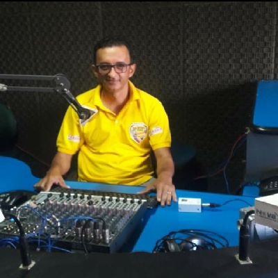 CARLOS ROCHA ♿🎙️📻⚽