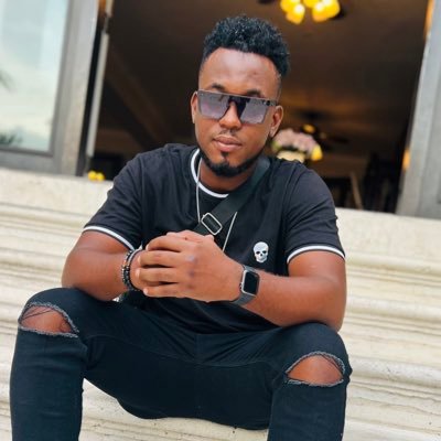 𝐖𝐨𝐨𝐝  𝐇𝐨𝐥𝐥𝐲𝐰𝐨𝐨𝐝😎