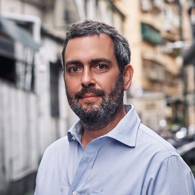 Chris Horton 何貴森