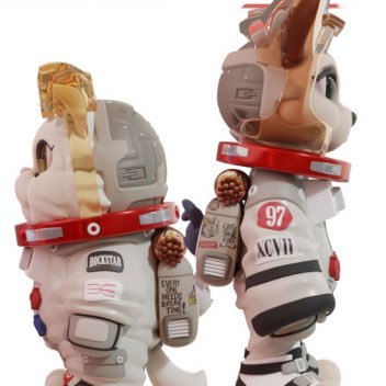 Yves • ∋∈ • 💜