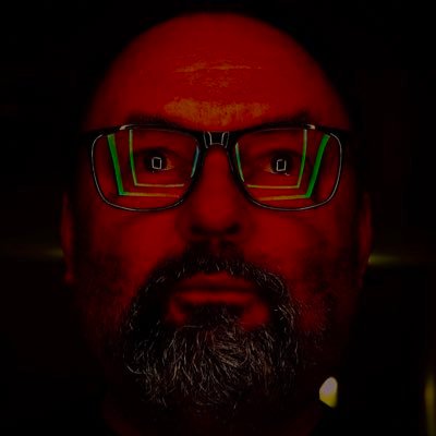 口少林。我是波兰人。