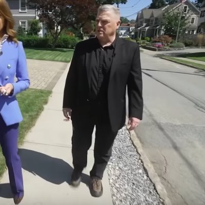 Mark Milley’s Stylist 🇺🇸