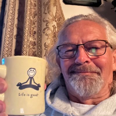 Hubert van Niekerk OCT #NDIP 🇨🇦🇾🇪