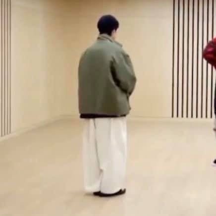 🙋‍♂️(ꪜ) ⓥ 非