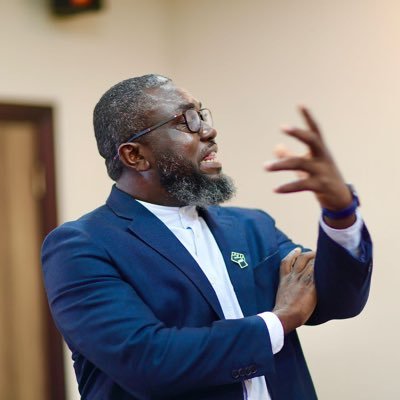 Osagyefo Oliver Barker-Vormawor