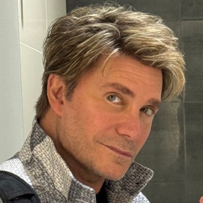 Vic Mignogna