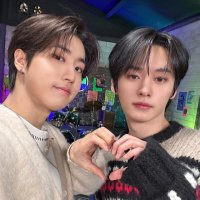 kpopfever⁷ ₈ 💎❤️🖤🧡