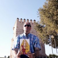 Emilio R. Bravo🖊📖