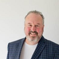 Steven Overend - Selling Local Living - Arizto