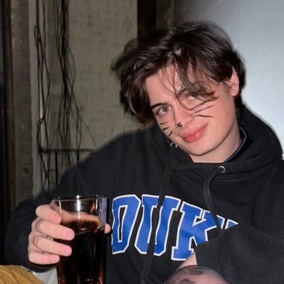 ugli stepsister ♡ᵕ̈