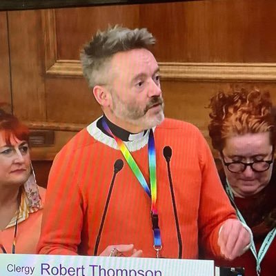 Robert Thompson (he/him)