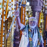 प्रितम जयश्री प्रकाश पाटील. (मोदी का परीवार)