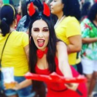 i'm fucking virgo ★彡 VI O GUNS N' ROSES DE PERTO