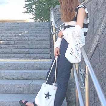 ももか👩‍❤️‍💋‍👨ニート フリーター ハローワーク 就職 バイト パート 死にたい 求人