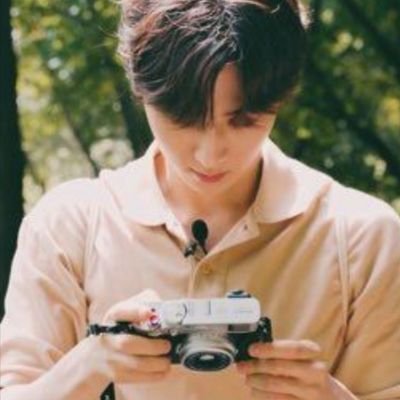 Tsuki 🌕🍑✈️⭐