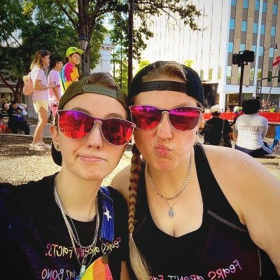 Bekks 🦻🏼🏳️‍🌈🩵