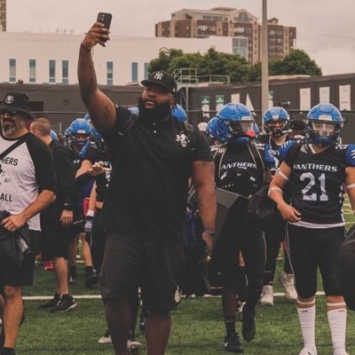 DTrotter #LakeShow 48-26 Falcons