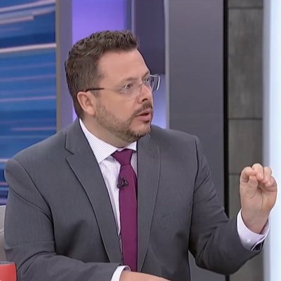 Carlos Bravo Regidor